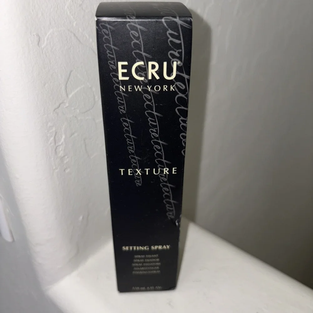 ECRU New York Texture Hair Setting Spray 4oz New/ Box Set Style Hold Shine set/2